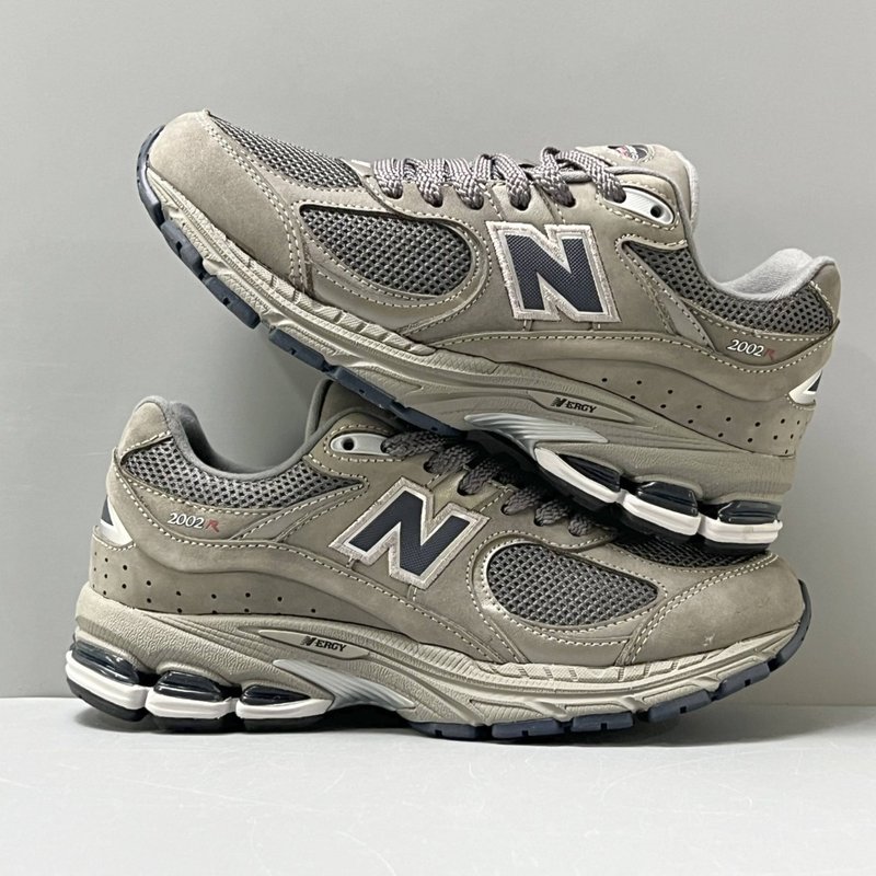 New Balance 레트로 러닝화 001-279747