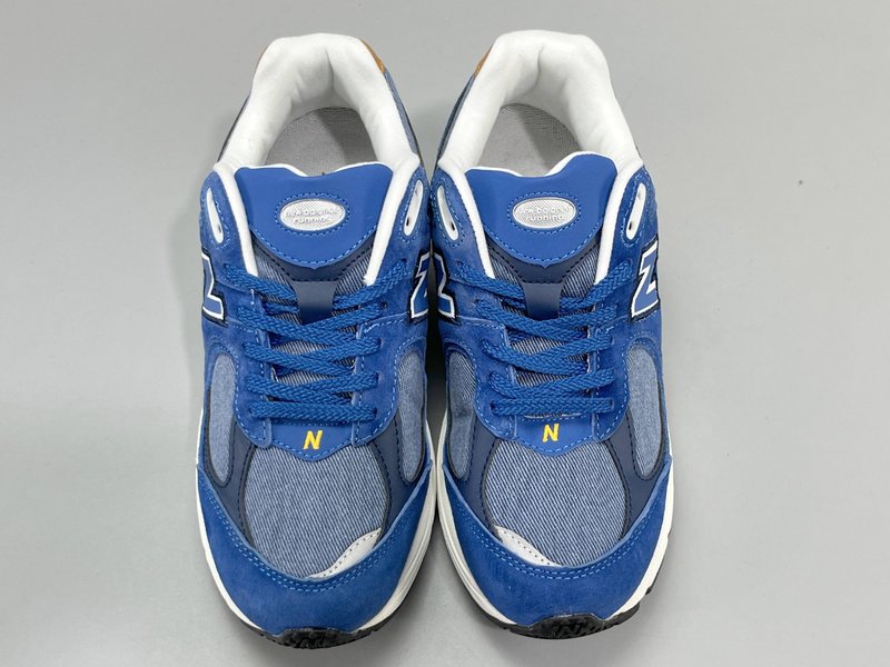 New Balance 2002R 로우탑 러닝화 001-279804
