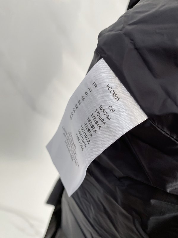 LV 남녀공용 패딩 90% 덕다운 001-279949