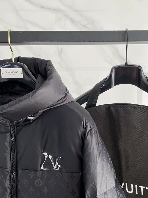 LV 남녀공용 패딩 90% 덕다운 001-279949