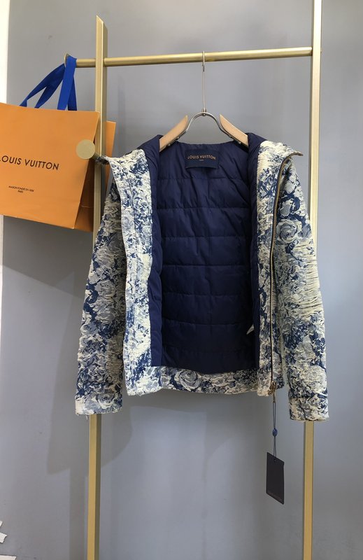 LV 초중공 데님 후드 패딩 점퍼 001-279950