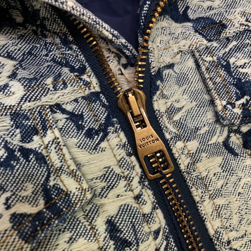 LV 초중공 데님 후드 패딩 점퍼 001-279950