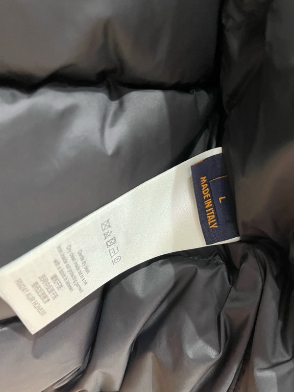 LV 히트 다운 패딩 남녀공용 블랙 001-279951