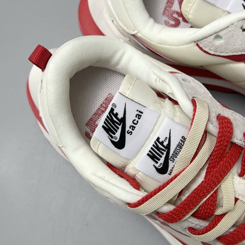 나이크 와플 Sacai 3.0 미백빨강 캐주얼 신발 001-279996