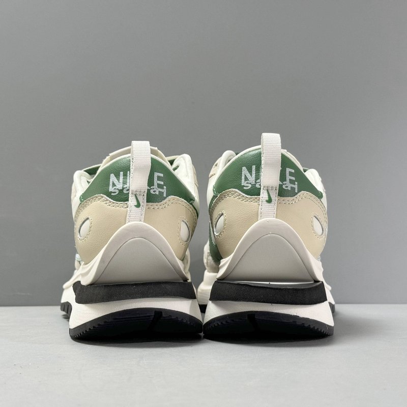 나이키 와플 Sacai 로우탑 캐주얼 슈즈 001-280008