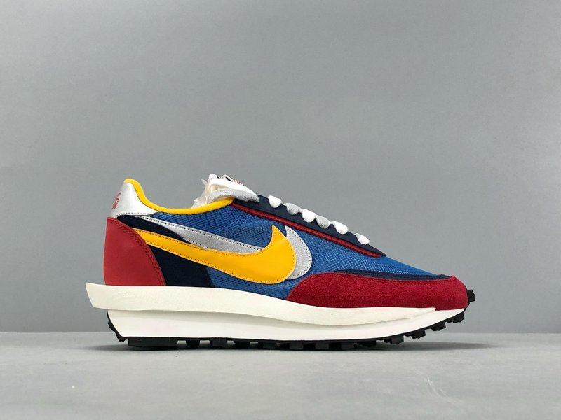 Sacai x Nike Waffle 운동화 001-280010