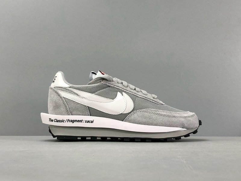 Fragment Design x Sacai x Nike 001-280013