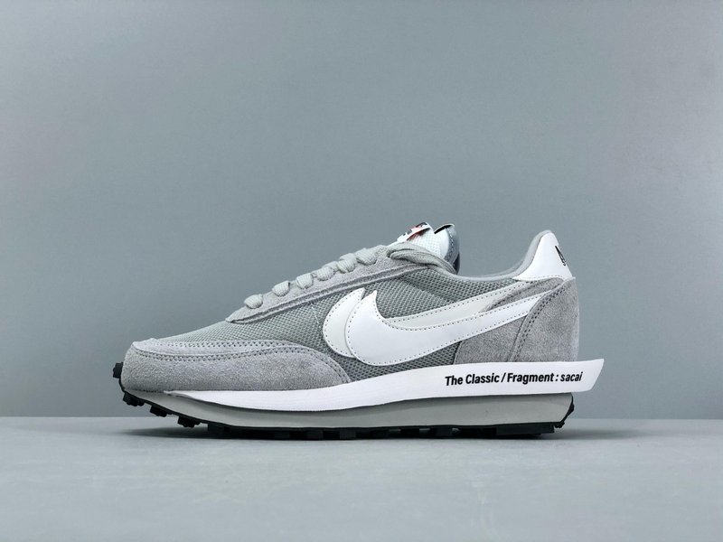 Fragment Design x Sacai x Nike 001-280013