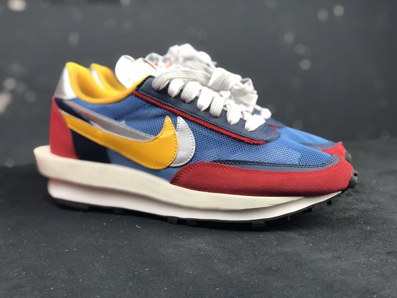 Nike Sacai 콜라보레이션 스니커즈 001-280023