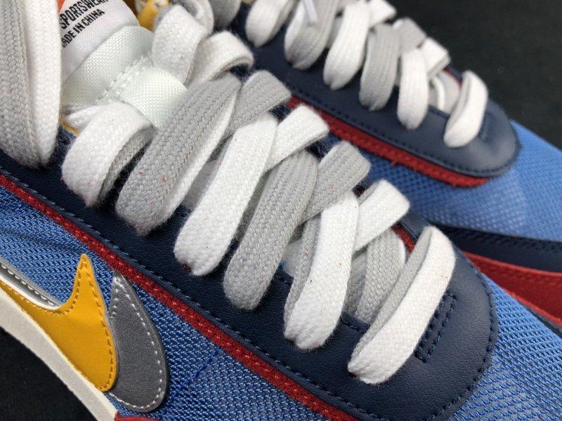 Nike Sacai 콜라보레이션 스니커즈 001-280023