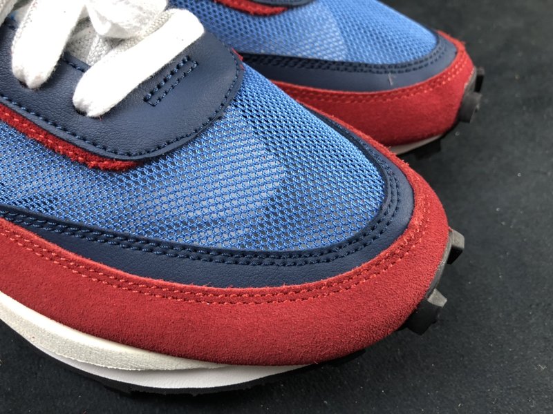 Nike Sacai 콜라보레이션 스니커즈 001-280023