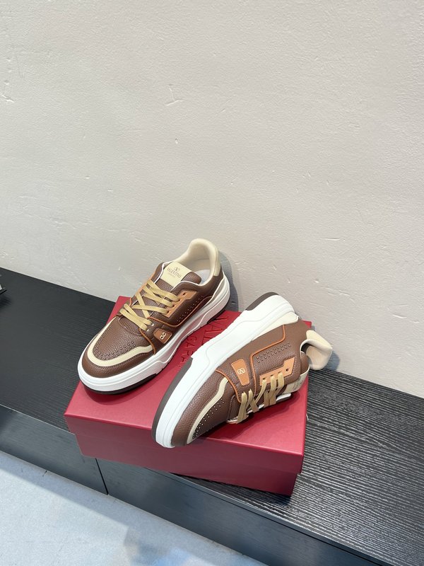 발렌티노 원스터드 커플 운동화 001-280049