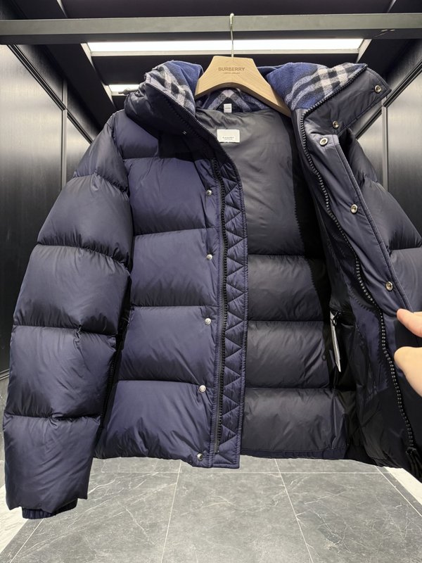 버버리 클래식 체크 울 칼라 다운 점퍼 001-280101