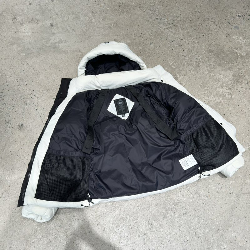 캐나다구스 정션 캡슐 숏 다운자켓 001-280120