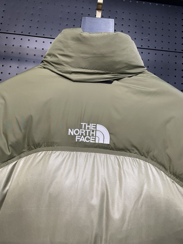 The North Face 빈티지 90s 다운 재킷 001-280136
