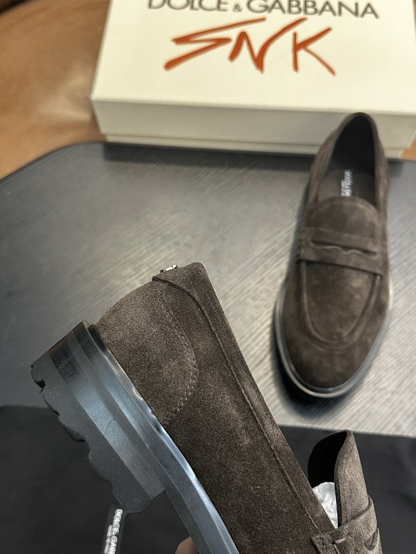 Dolce&Gabbana 클래식 두꺼운 밑창 로퍼 001-280222