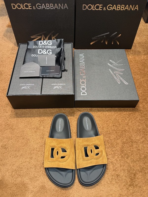 D&G 소가죽 남성 슬리퍼 001-280234