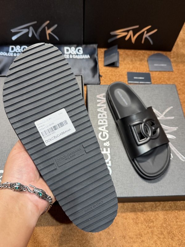 D&G 송아지 가죽 남성 슬리퍼 001-280261