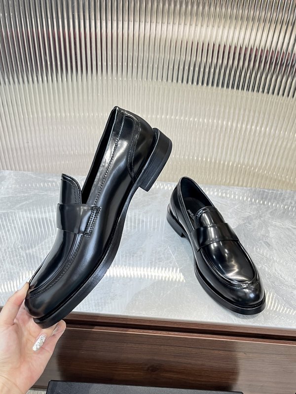 D&G 두체비나 광택 가죽 로퍼 001-280279