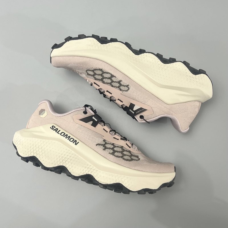살로몬 ULTRA GLIDE 4 트레일 러닝화 001-280313