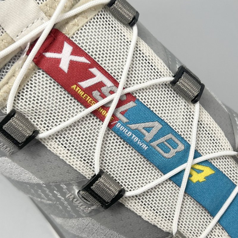 살로몬 XT-4 OG 로우탑 하이킹슈즈 001-280363