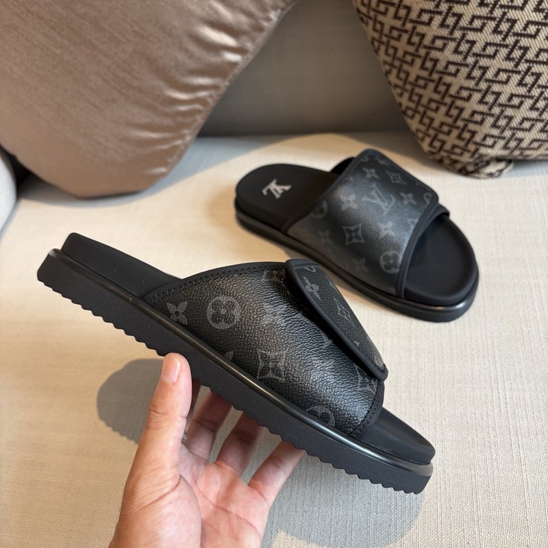 LV 버거 슬리퍼 블랙 001-280493