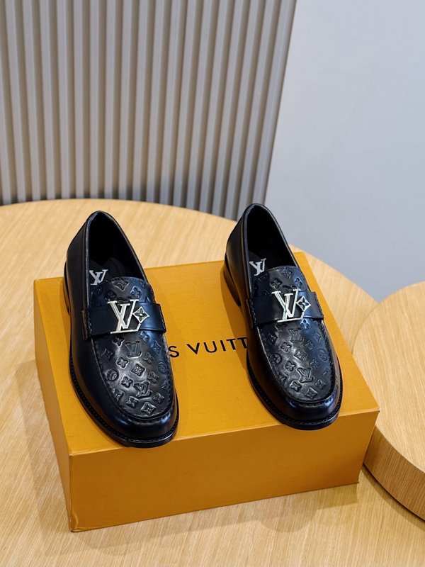 LV 핸드메이드 로퍼 진피 아웃솔 001-280586