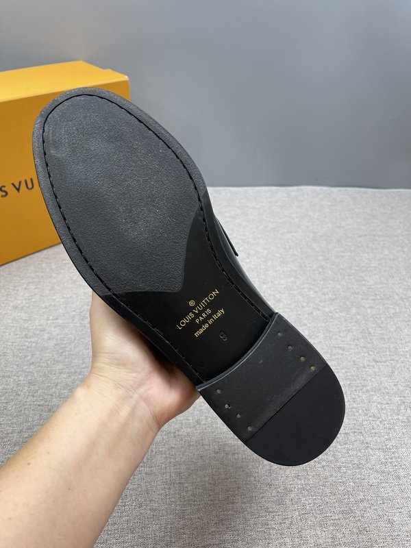 루이비통 체커보드 로퍼 001-280598