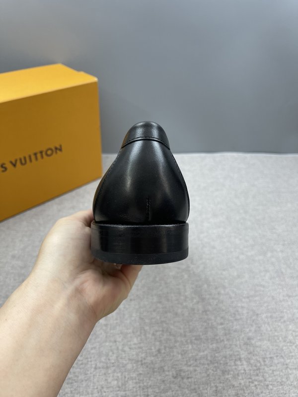 루이비통 체크 로퍼 블랙 001-280599