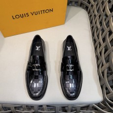 Louis Major 클래식 광택 소가죽 구두 001-280638