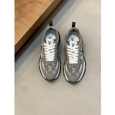 루이비통 남성 트레이너 운동화 001-280660