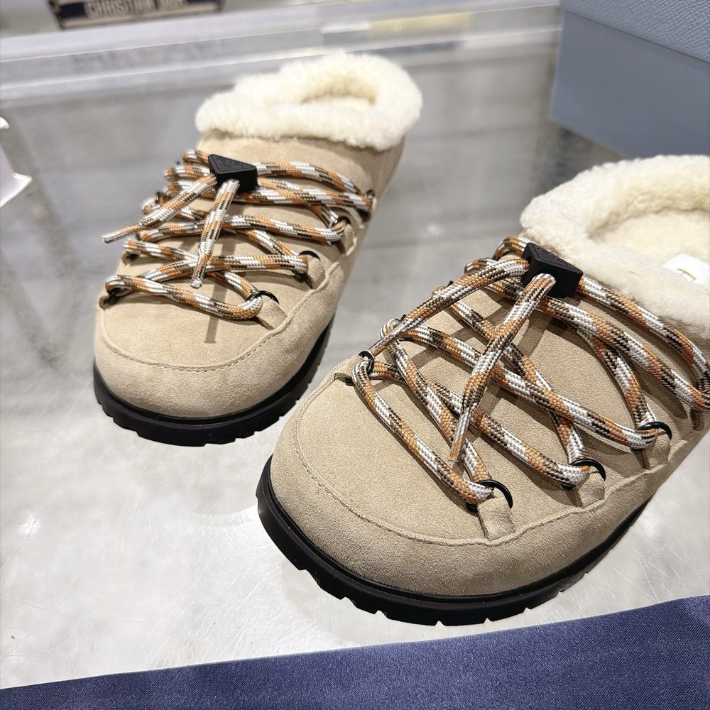프라다 양모 보켄 슬리퍼 001-281041