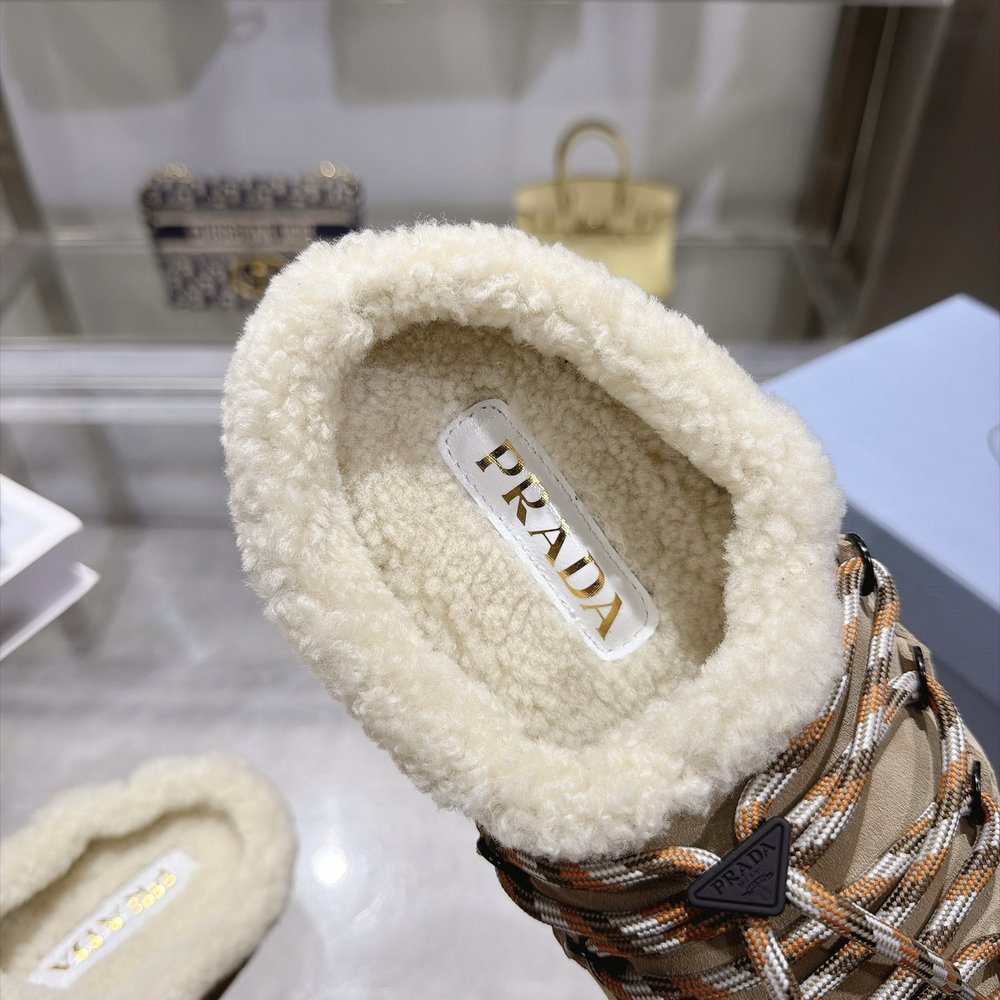 프라다 양모 보켄 슬리퍼 001-281041