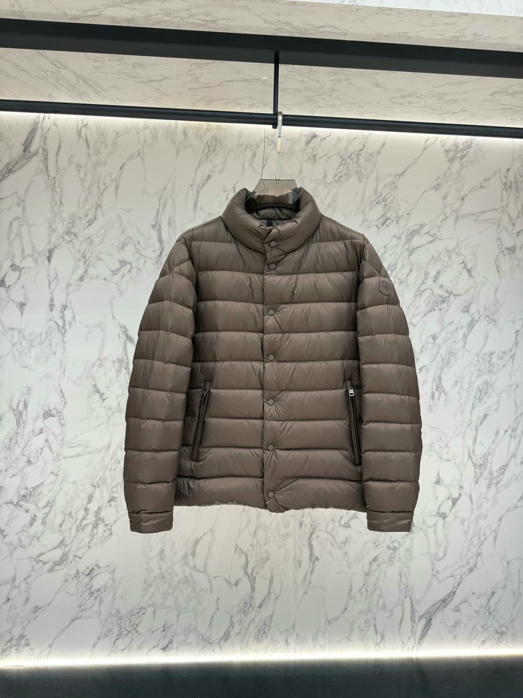 Moncler 프리미엄 다운 자켓 슬림핏 001-281125