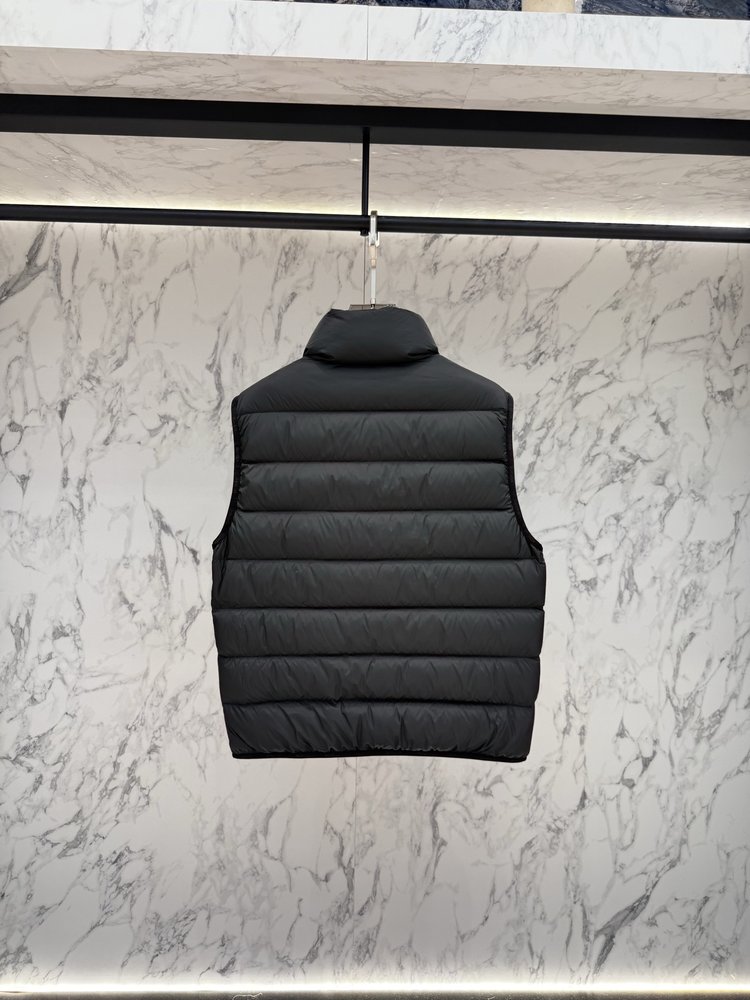 Moncler 프리미엄 다운재킷 001-281136