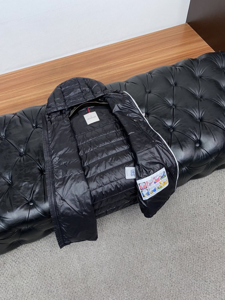 몽클레어 다운 베스트 001-281145