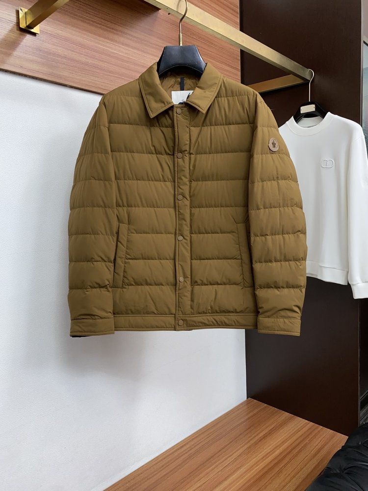 몽클레어 남녀 공용 패딩 001-281153
