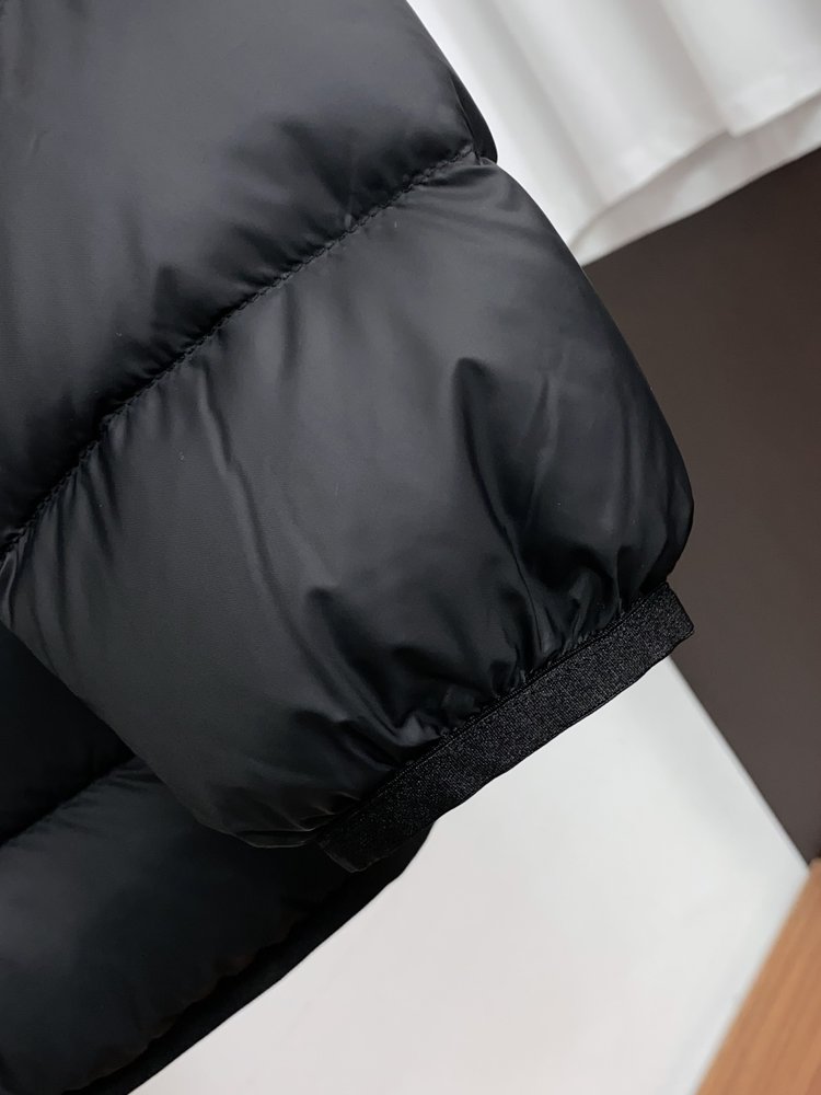 몽클레어 비즈니스 스탠드칼라 다운 자켓 001-281157
