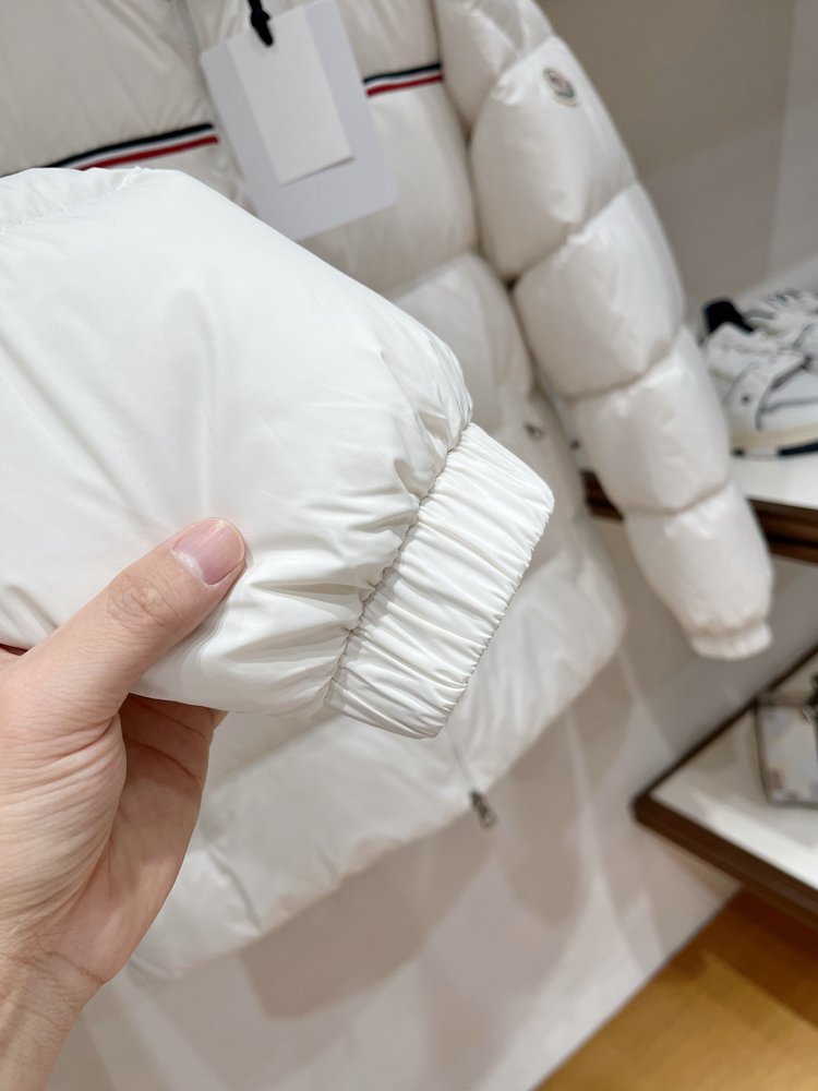 몽클레어 하이테크 필름 다운 재킷 001-281166