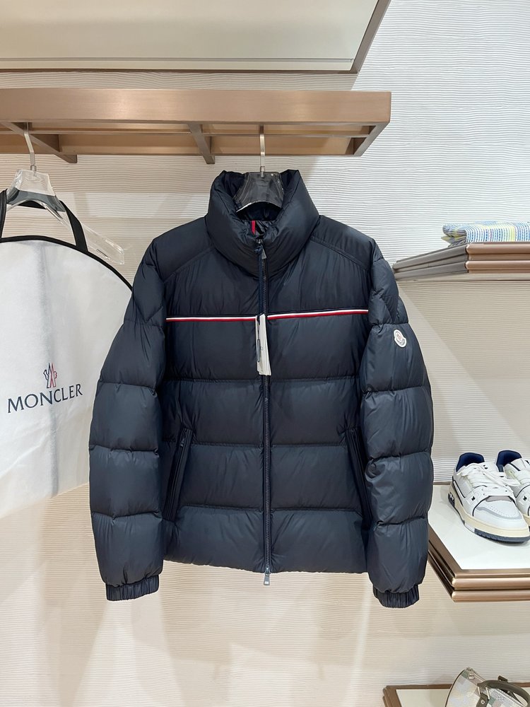 몽클레어 블랙 테크 다운 자켓 001-281167