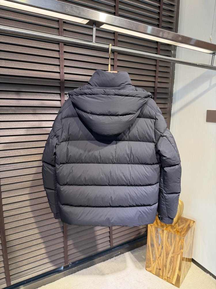 Monc 다운 재킷 2026 신상 001-281186