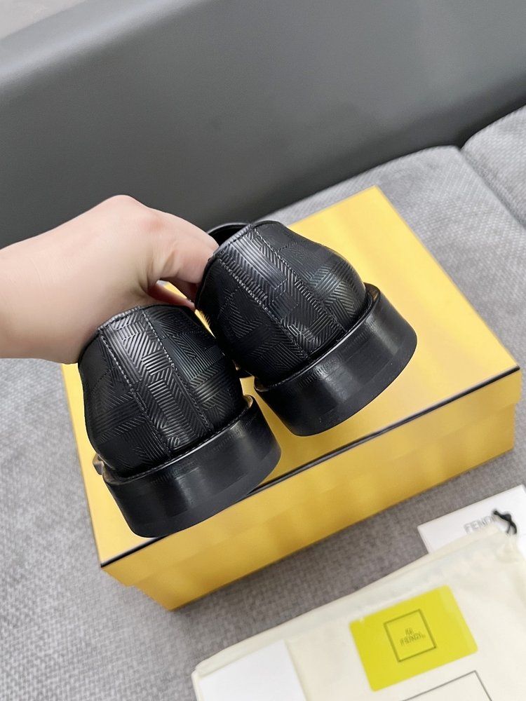 펜디 남성 자카드 가죽화 001-281207