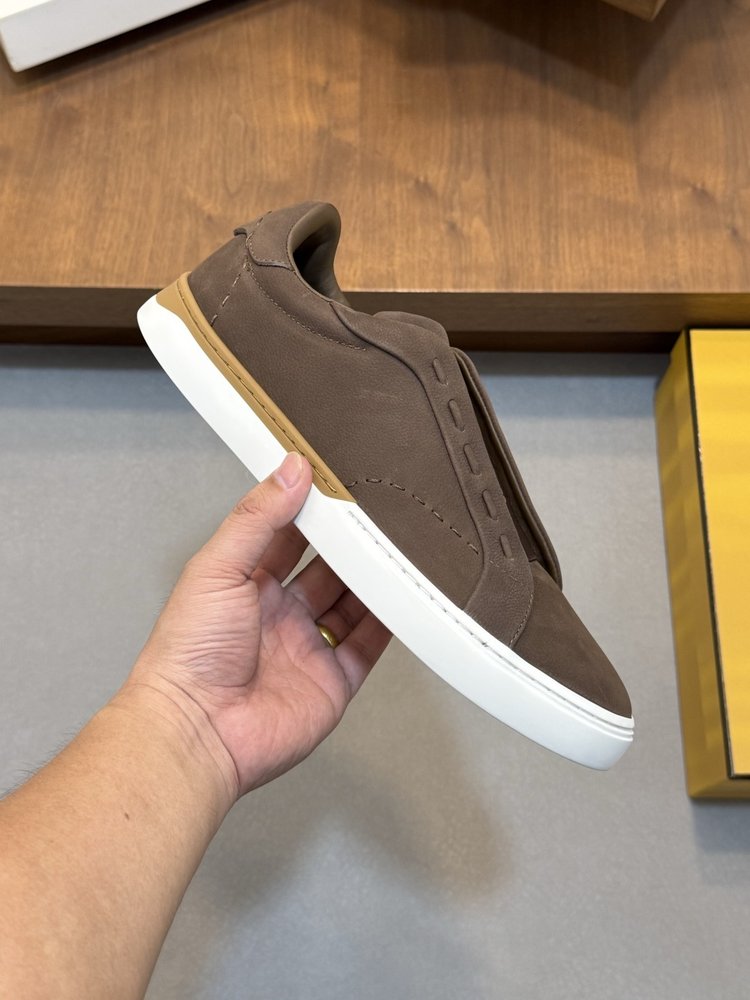 Fendi 남성 캐주얼 스니커즈 001-281218