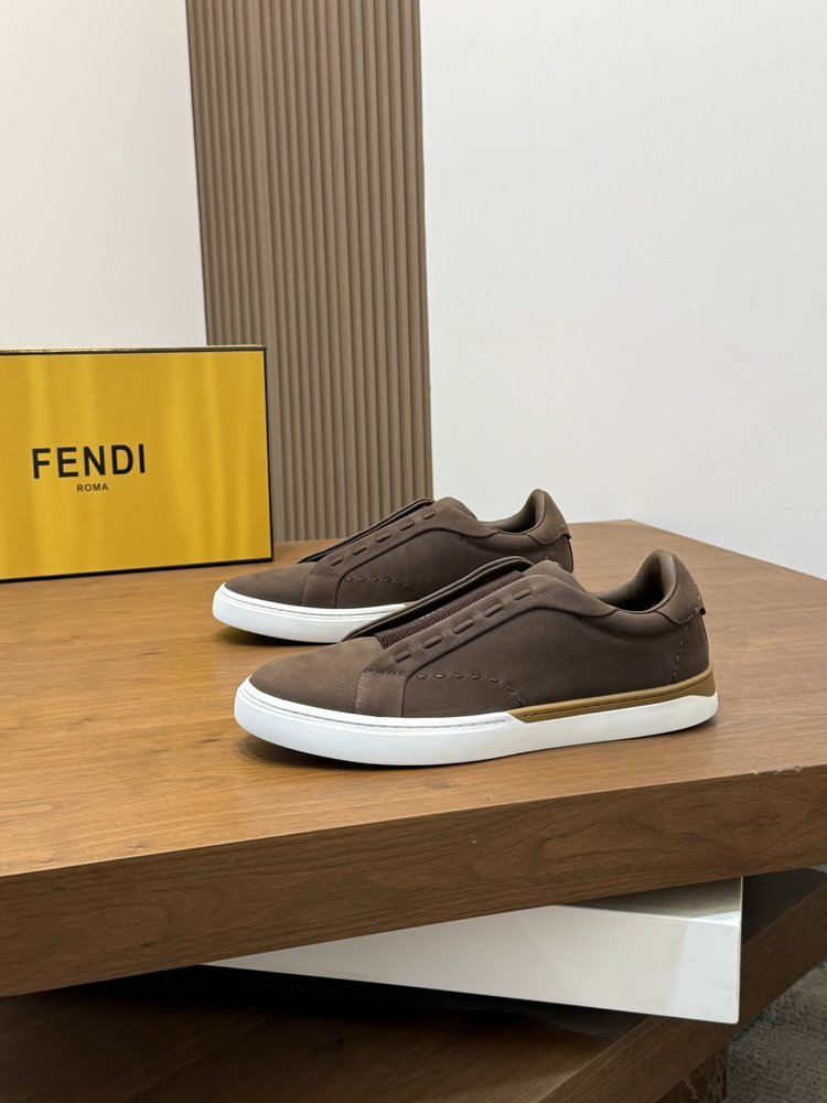 Fendi 남성 캐주얼 스니커즈 001-281218
