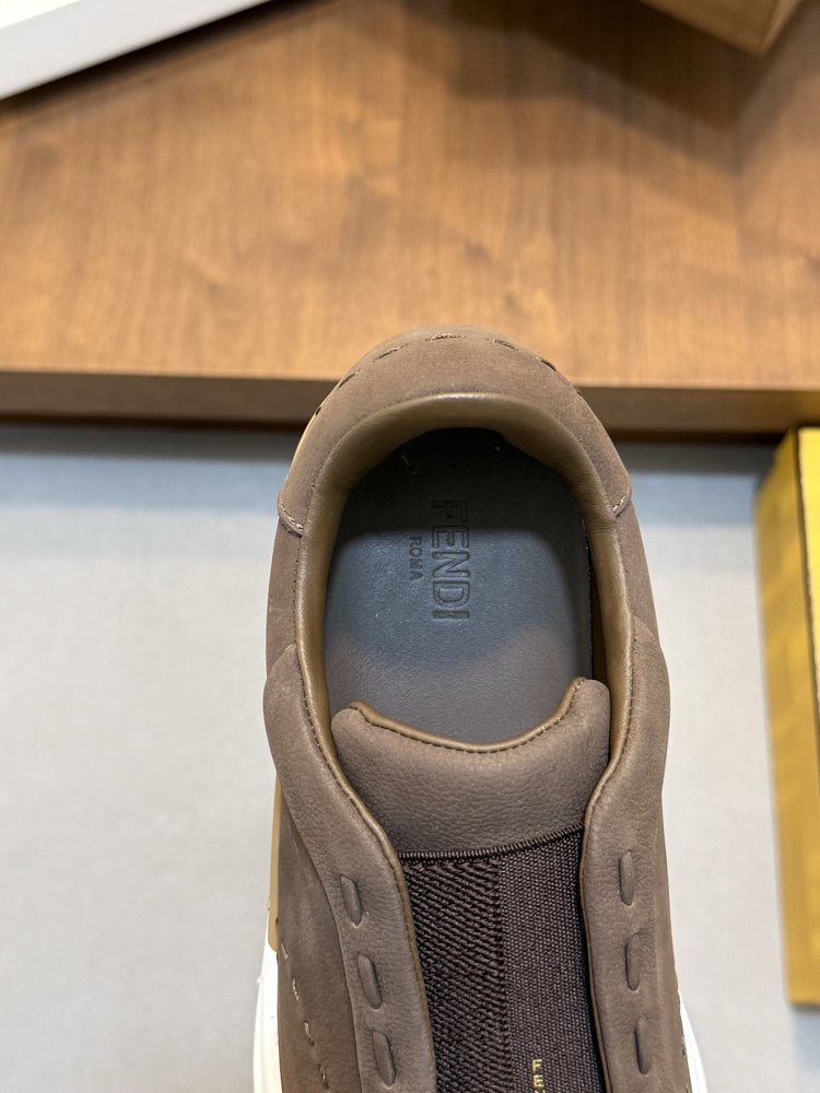 Fendi 남성 캐주얼 스니커즈 001-281218