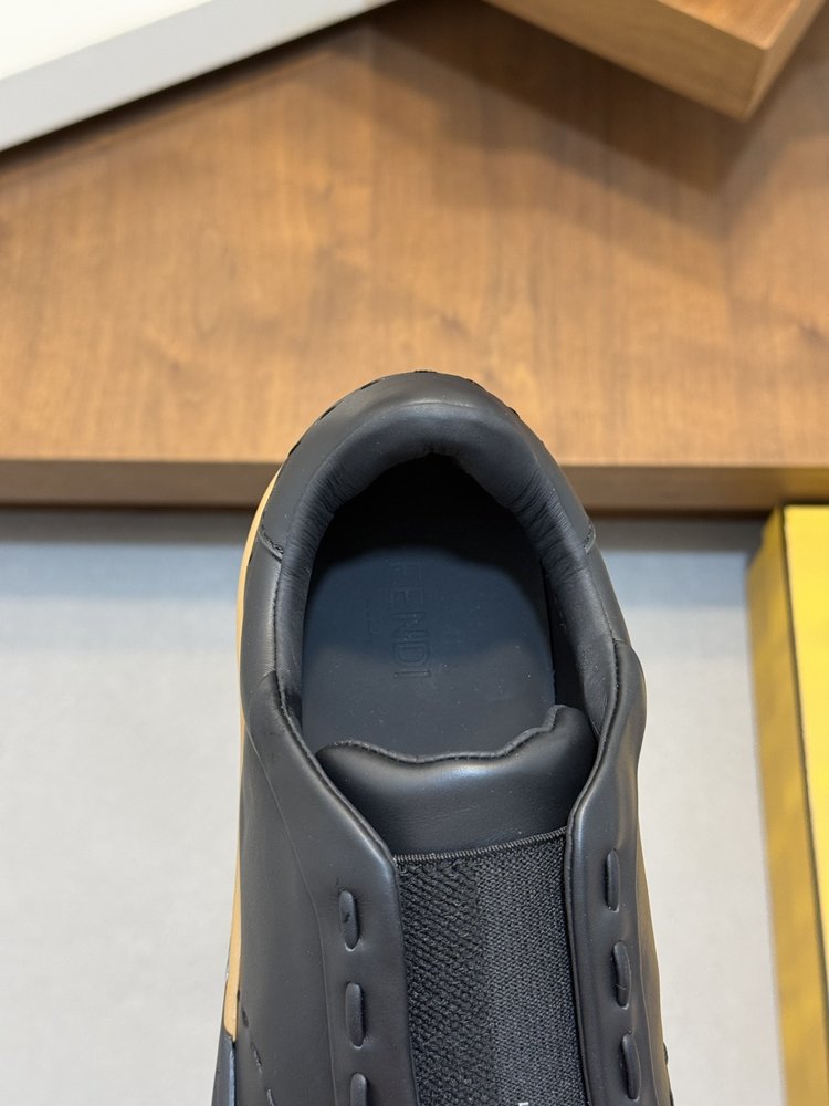 Fendi City 남성 슬립온 운동화 001-281219