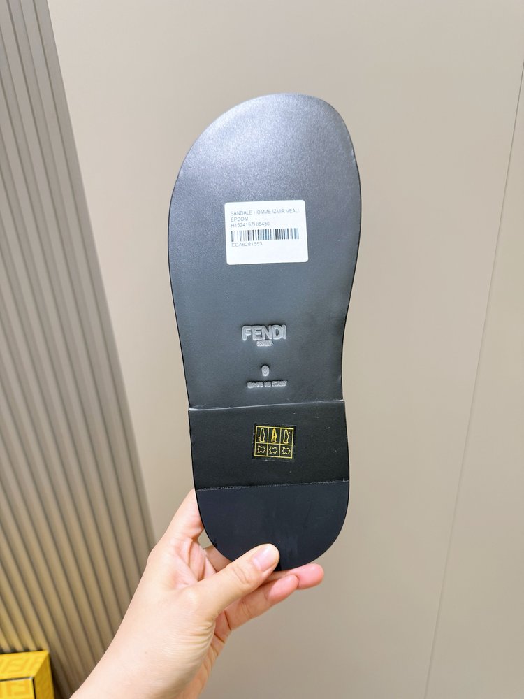 펜디 비치 진피 대바닥 슬리퍼 001-281231