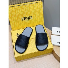 FENDI 비치 가죽 슬리퍼 남성 001-281233