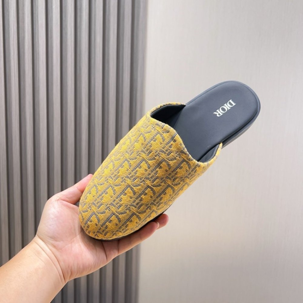 Dior 디올 토 캡 뮬 001-281337