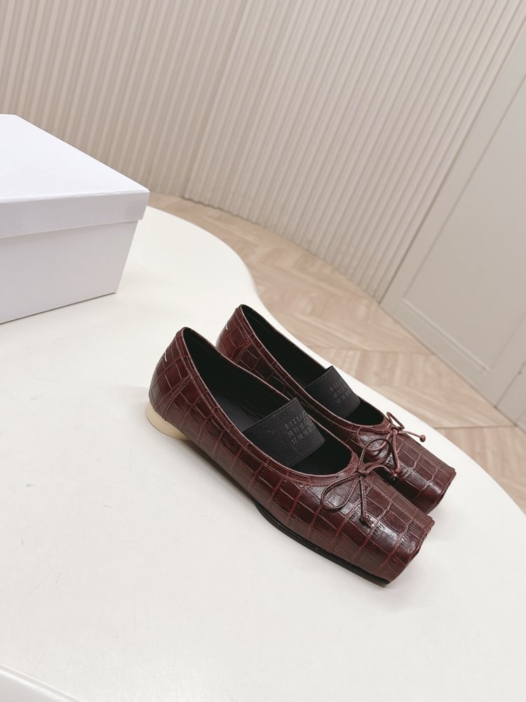 마르지엘라 발레리나 슈즈 001-281359